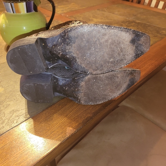 Ariat embroidered boots 💥last price drop💥 - Picture 3 of 6